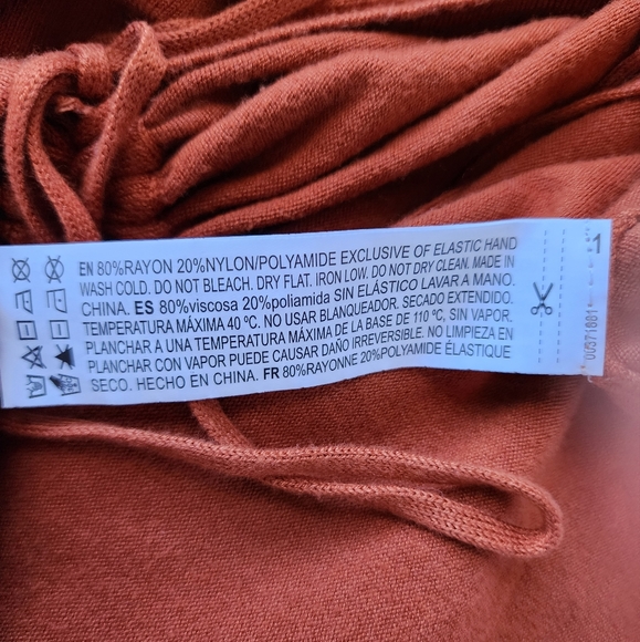 NWT Forever 21 Off Shoulder Ruched Knit Dress - Picture 5 of 7